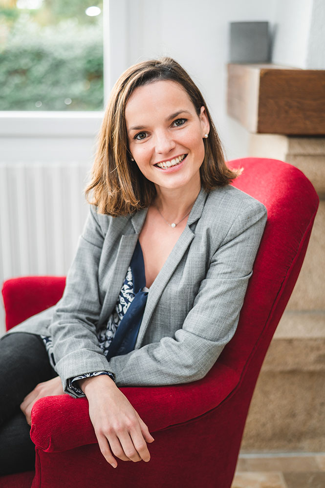 Estelle DOUERIN, Avocat en droit public